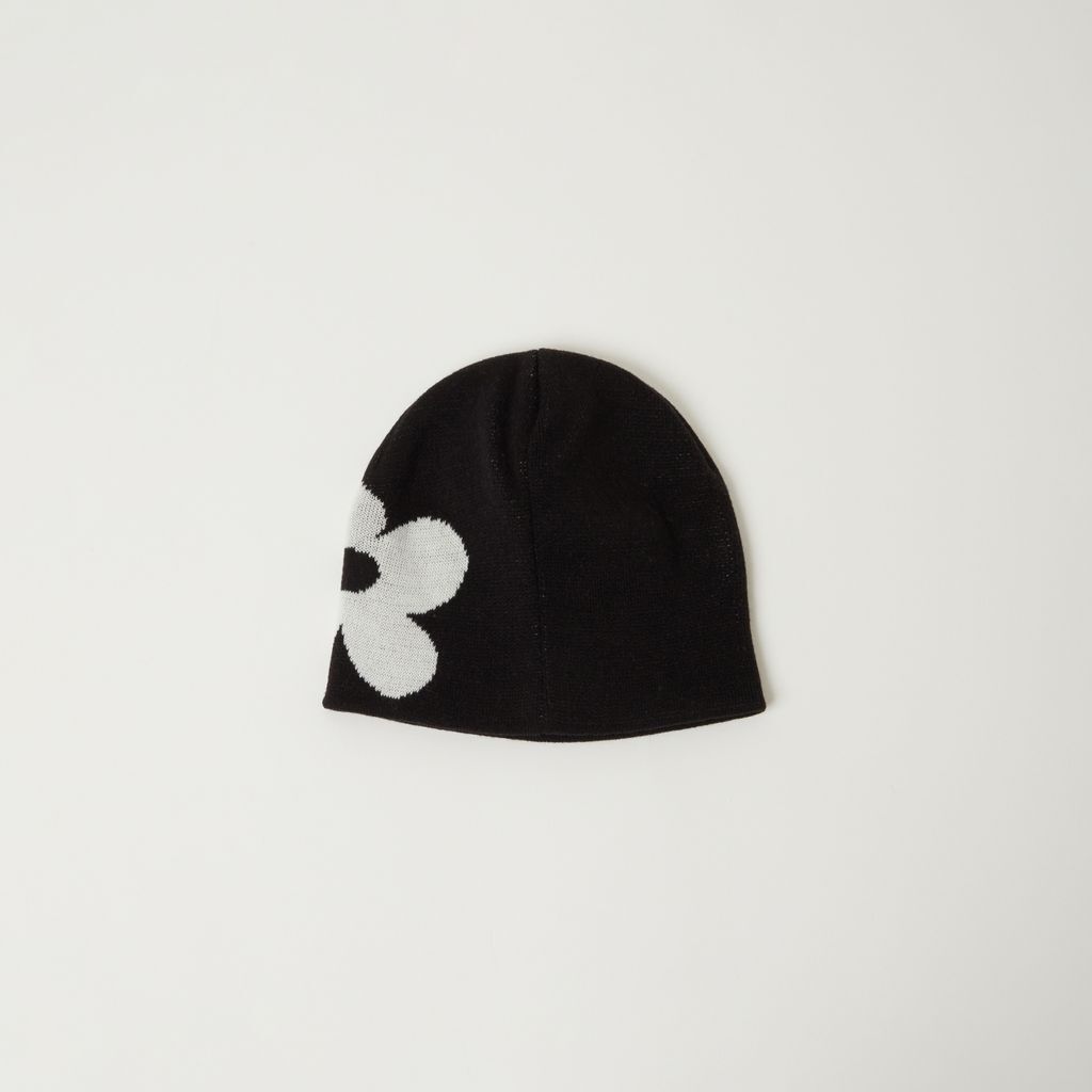 NICK GEAR Flower Logo Beanie | MAROON