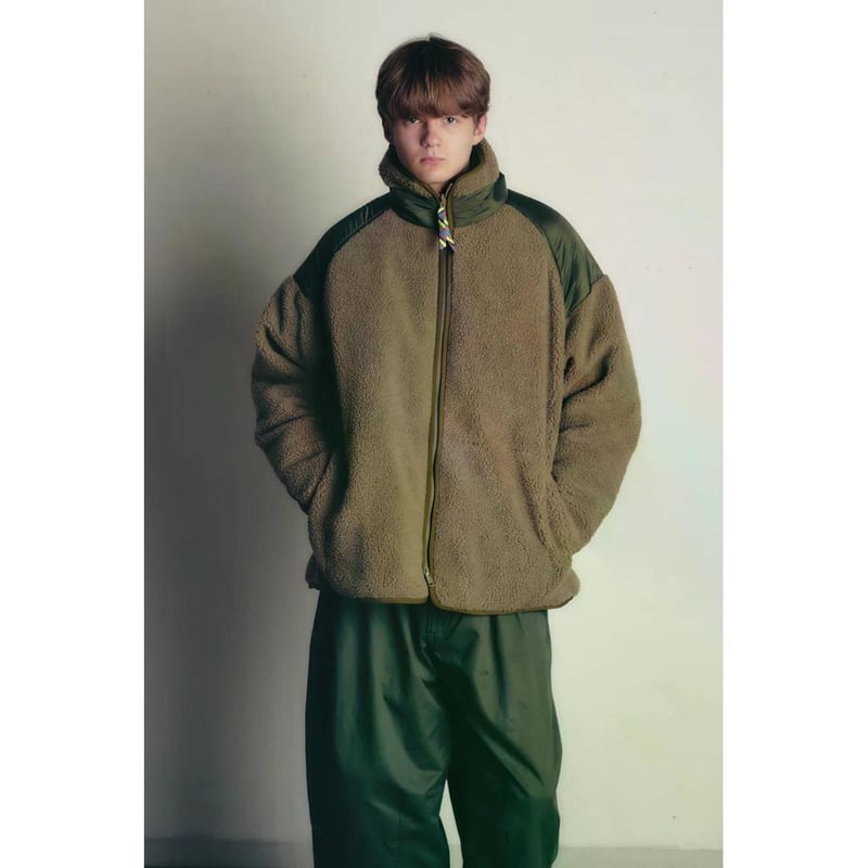 is-ness REVERSIBLE FLEECE DOWN JACKET is-ness×T