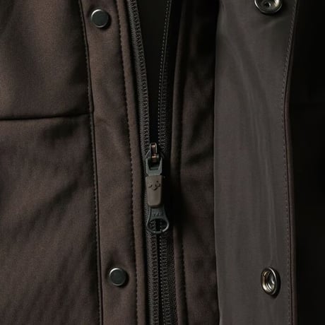 DESCENTE HOODED COAT