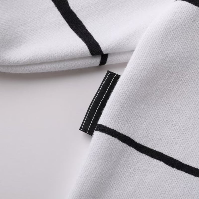 S.F.C SUPER BIG WIDE SIDE STRIPE TECH LS TEE |