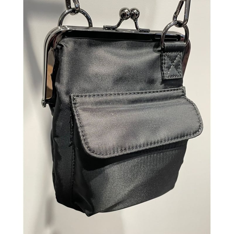 【美品】Ground Y ショルダーバッグ WITH CLASP CLOSURE Ground Y SHOULDER BAG WITH CLASP CLOSURE | MAROON
