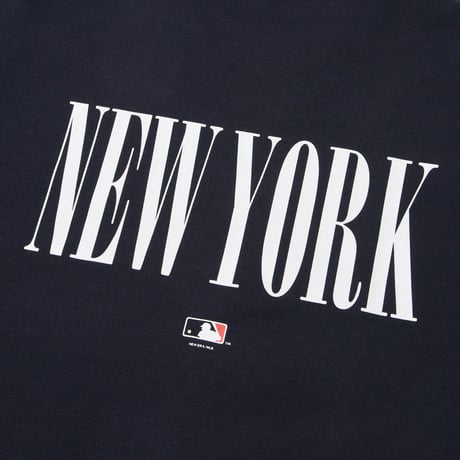 NEW ERA 裏毛 オーバーサイズド スウェット クルーネック Powered by GORO NAKATSUGAWA（MIN-NANO） ニューヨーク・ヤンキース ネイビー