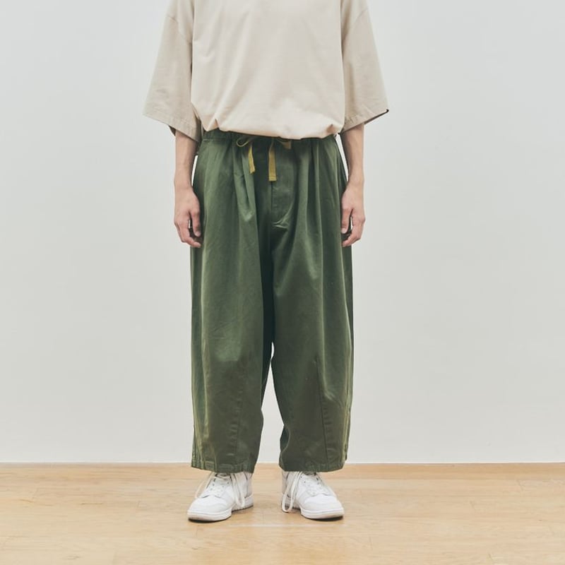 is-ness Balloon EZ Pants | MAROON