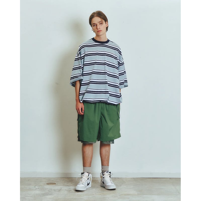 is-ness BALLOON BORDER T-SHIRT | MAROON