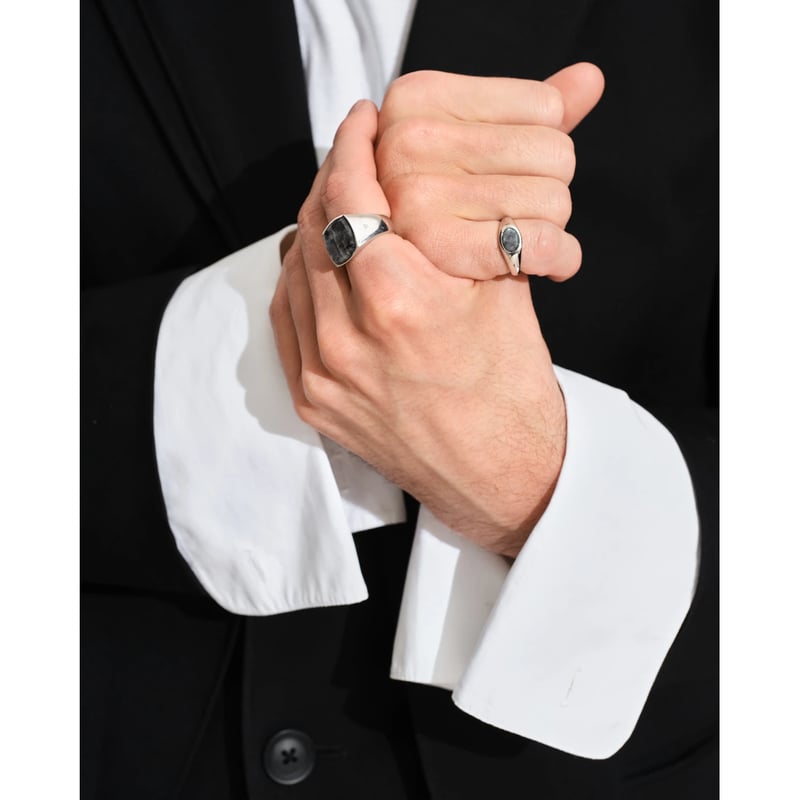 TOM WOOD Joe Ring Larvikite | MAROON