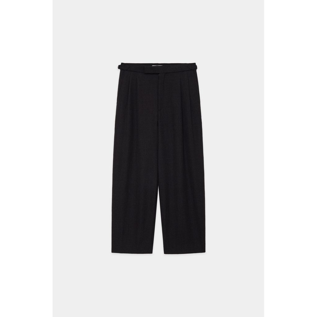 MARKA TUMBLED WOOL SERGE OFFICER PANTS 2TUCK WI MARKA TUMBLED WOOL SERGE OFFICER PANTS 2TUCK WI