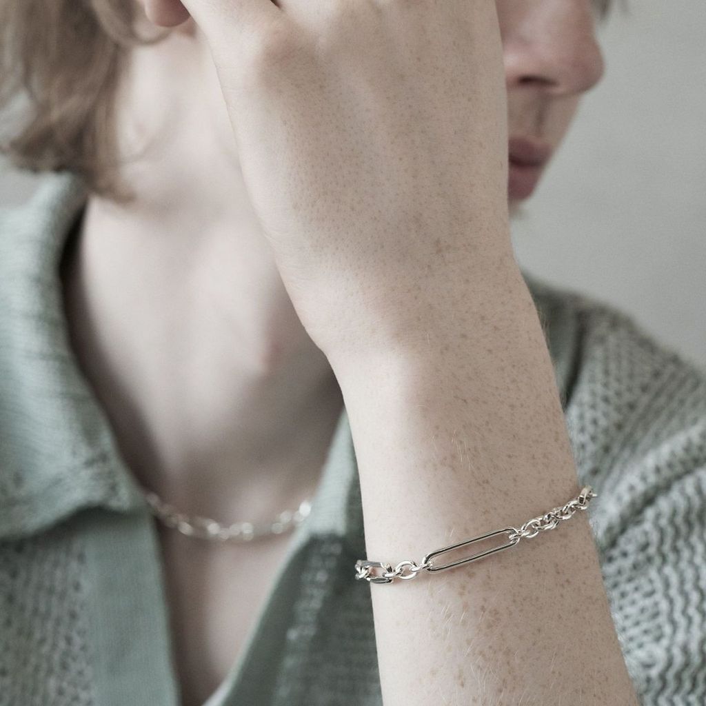 GARNI Union Chain Bracelet | MAROON