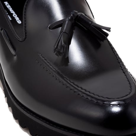KENFORD MENS TANK SOLE TASSEL LOAFERS / BLACK