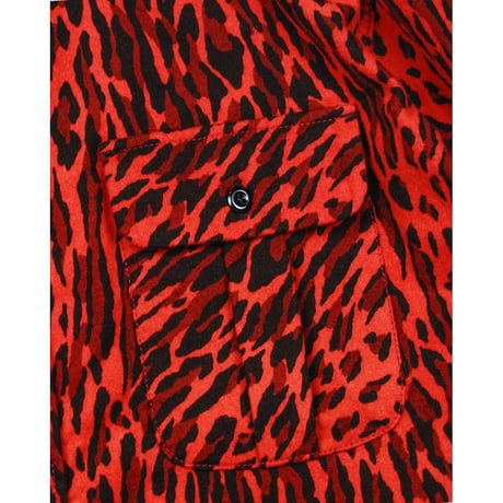ANDFAMILYS Vintage Animal Flannel Shirt