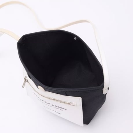 beautiful people lining logo pocket mini shoulder bag（black）