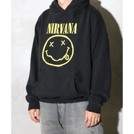 THRIFTY LOOK  WORN-OUT BAND HOODIE NIRVANA