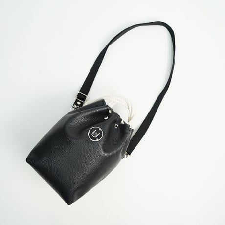 COMUSUBI (コムスビ) ／ COMUSUBI BAG "Leather" -BLACK-