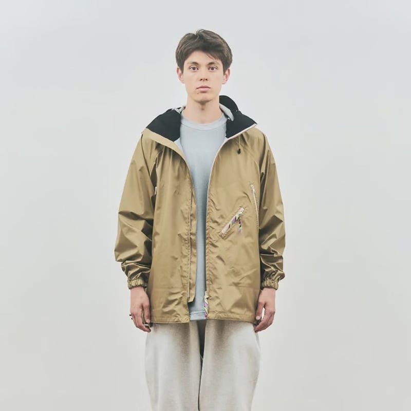 is-ness 3-LAYER TRANSFORMABLE JACKET | MAROON