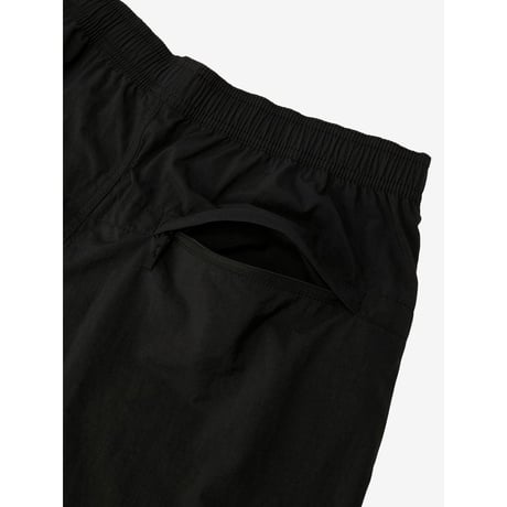 THE NORTH FACE バーサタイルショーツ（メンズ）