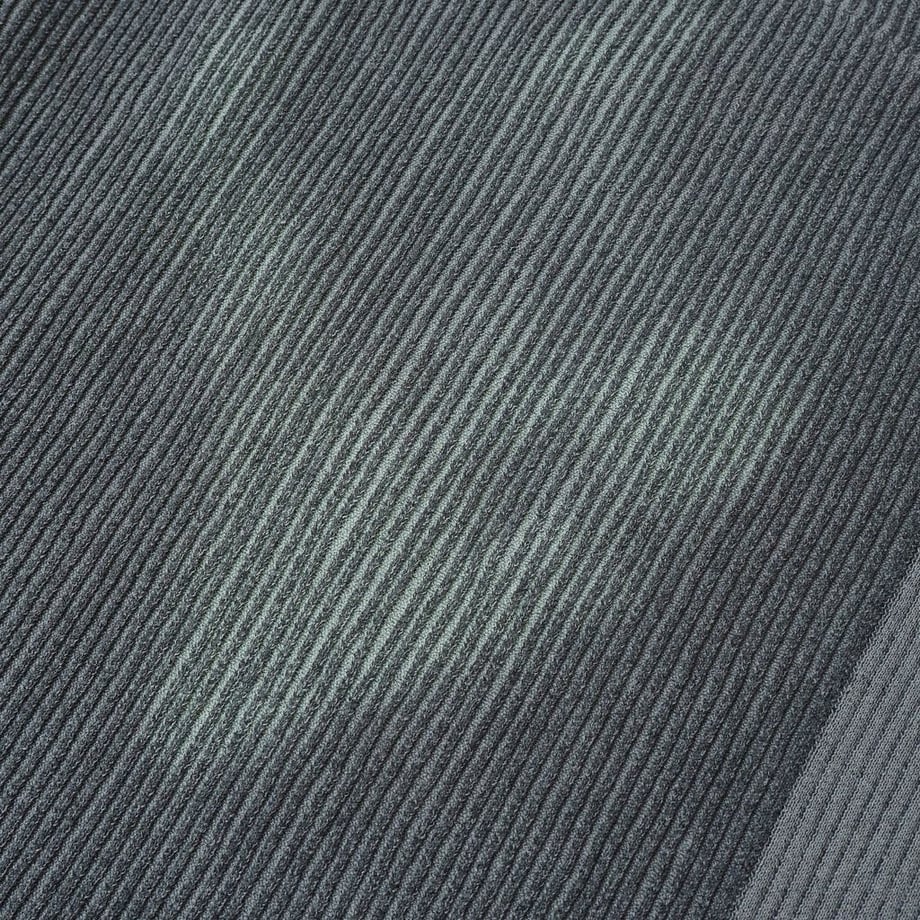 68241997d493260e6b3b0220