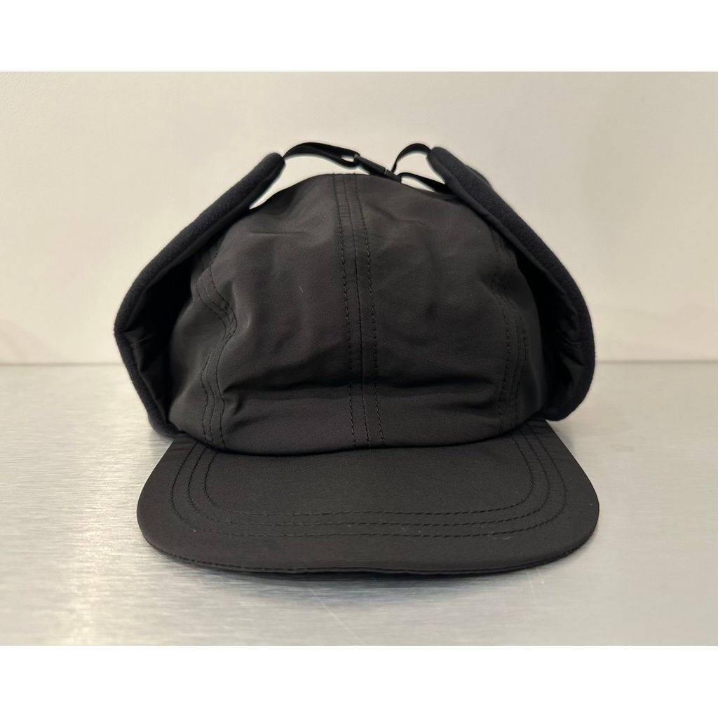 COMME des GARCONS HOMME EAR CUFF CAP（Black） | M