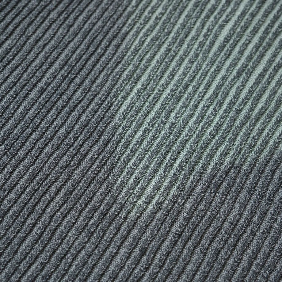 68241997d493260e6b3b0220