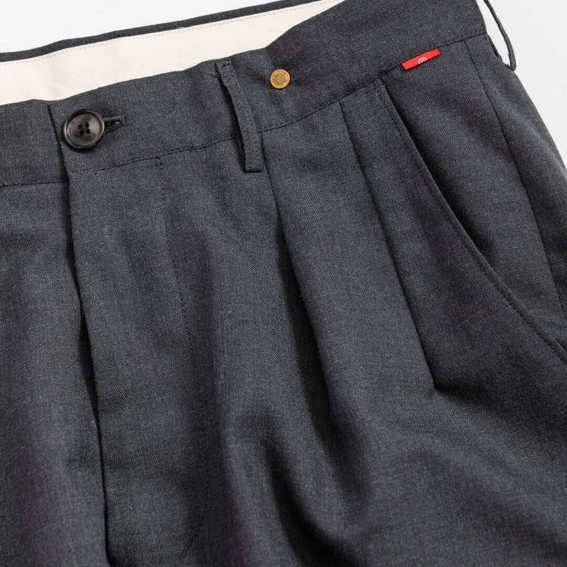 ANACHRONORM SUMMER WOOL TAPERED TROUSERS CHARCO...