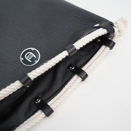 COMUSUBI (コムスビ) ／ COMUSUBI BAG "Leather" -BLACK-