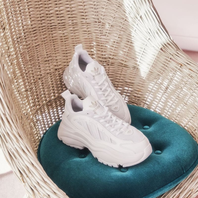 アディダス　adidas オズガイア Amazon | [アディダス] オズガイア W OZGAIA スニーカー