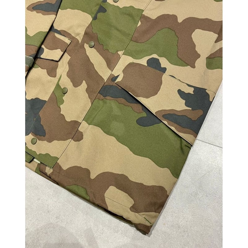 DEADSTOCK 90s French Army Gore-Tex CW Parka | M