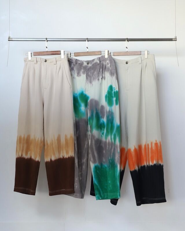 AMBREGLEAM Tiedye Pile Pants | MAROON