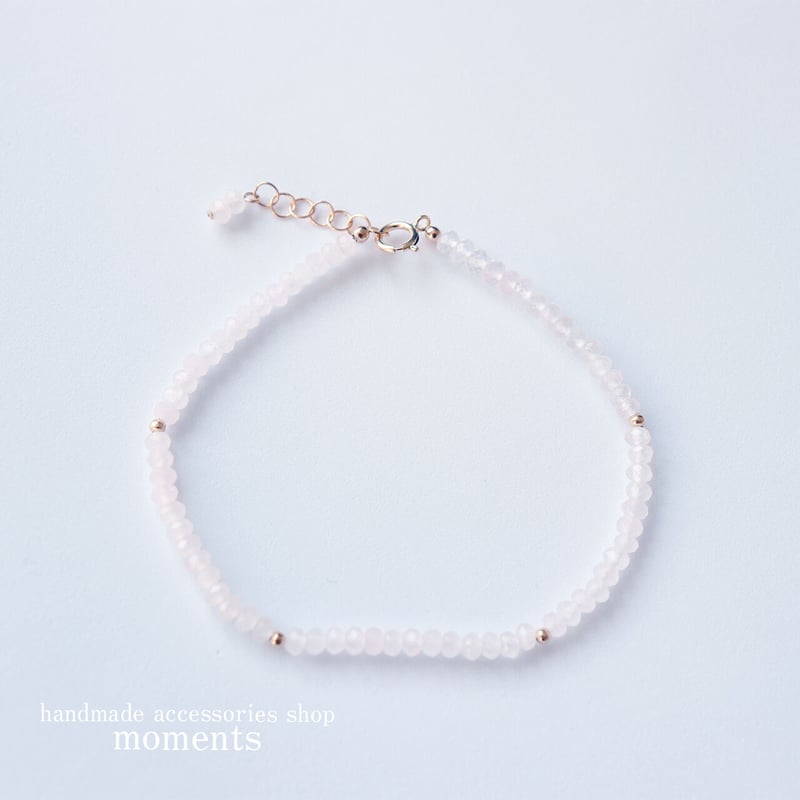 14kgf 天然石ローズクオーツのシンプルかわいい華奢ブレスレット | moments