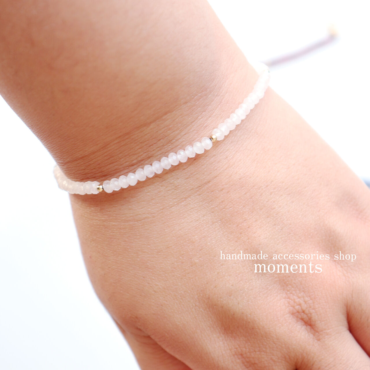 14kgf 天然石ローズクオーツのシンプルかわいい華奢ブレスレット | moments