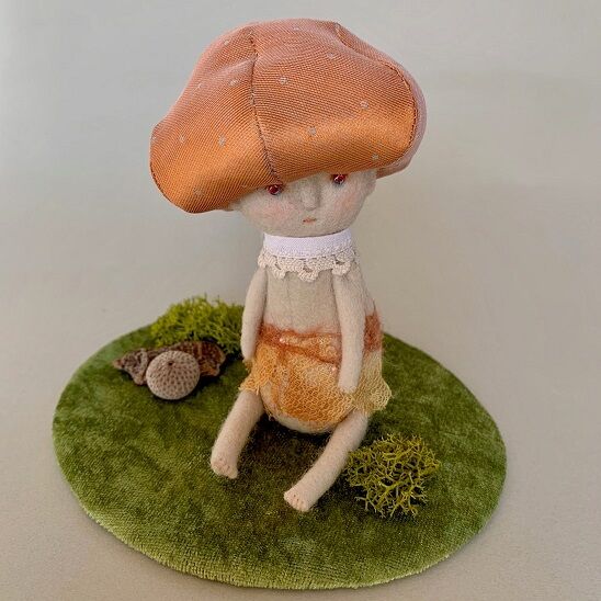 きのこのルームちゃん（ぬいぐるみ）制作：ami大久保美江 | 心しか