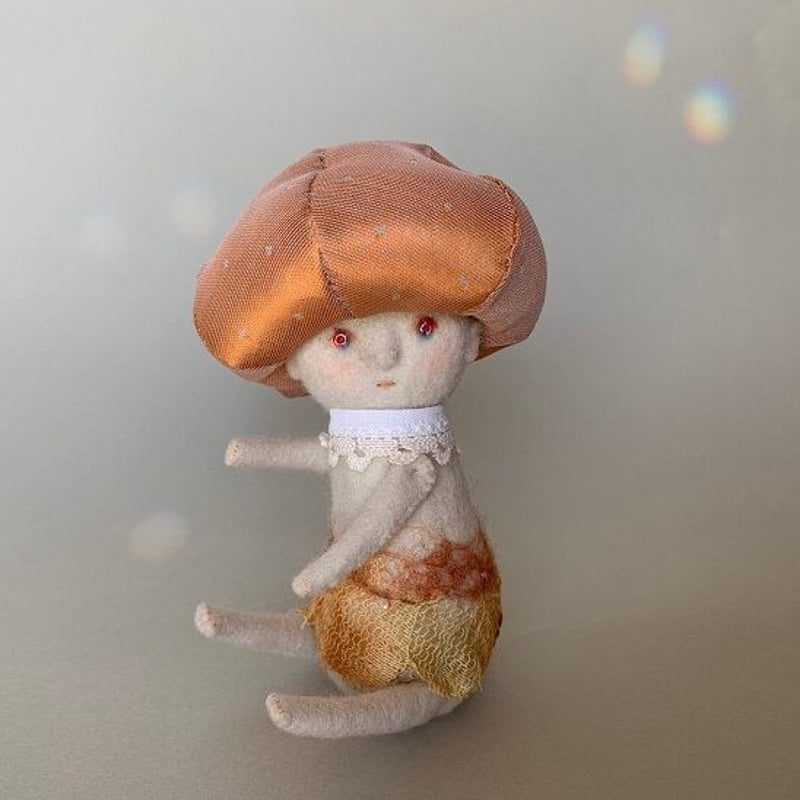 きのこのルームちゃん（ぬいぐるみ）制作：ami大久保美江 | 心しか