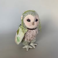 フクロウ紳士（ぬいぐるみ）制作：ami大久保美江 | 心しか泊まれない