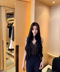 Layered Ruffle Sleeveless Top【Black】