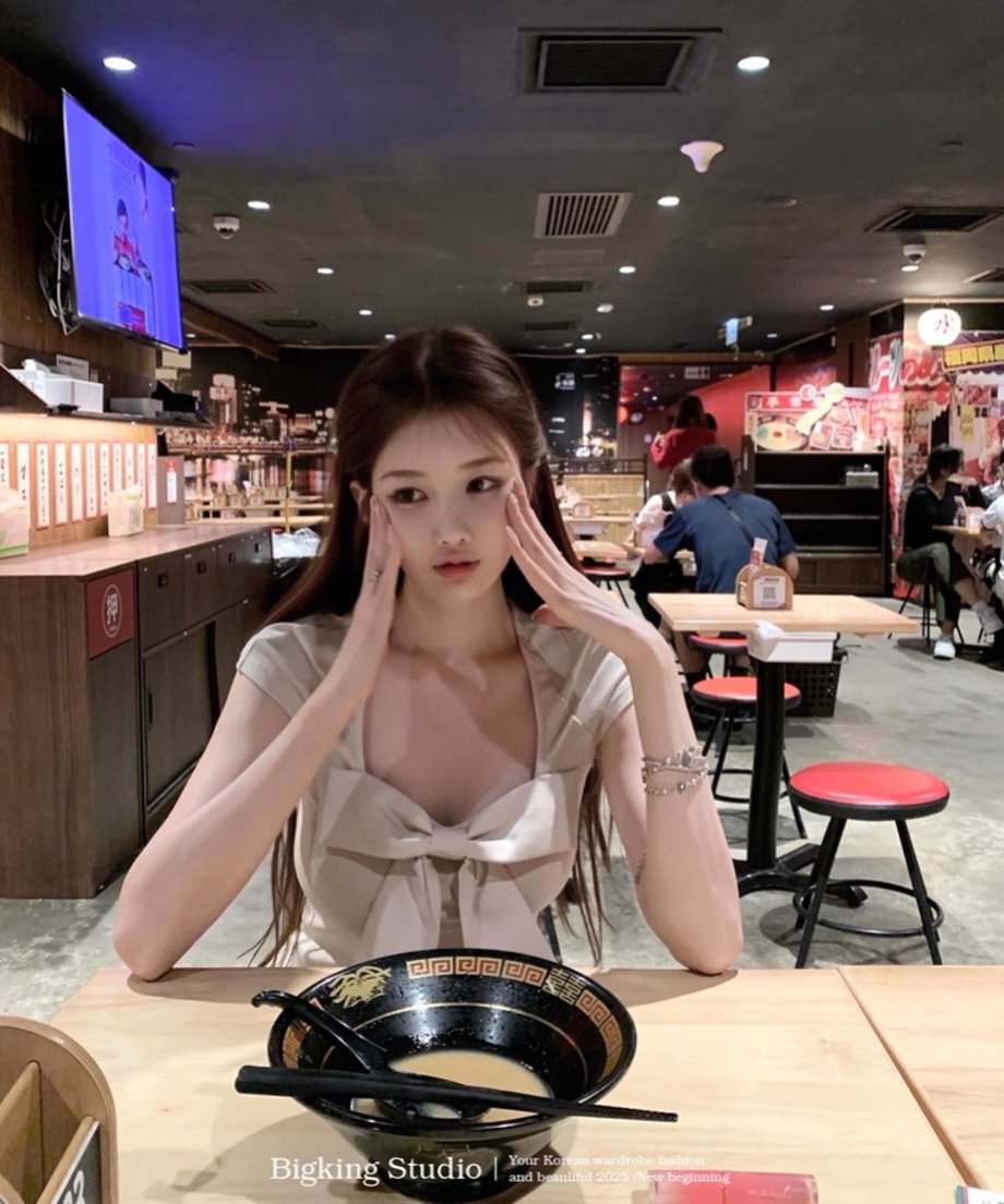 68904a65efd70efa8c1a91db