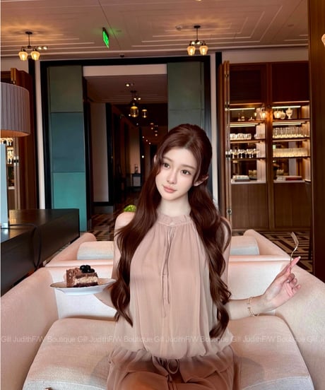 Elegant Frill Dress