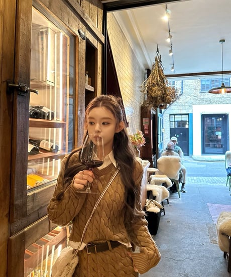 Fake 2piece Shirt Knit Sweater & Belt Cable Knit Skirt【Brown】