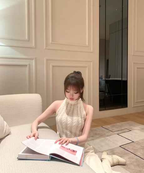 Rhinestone Cable Knit Sleeveless Top