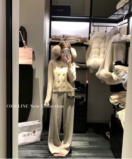 Double-Breasted Cardigan+Skirt