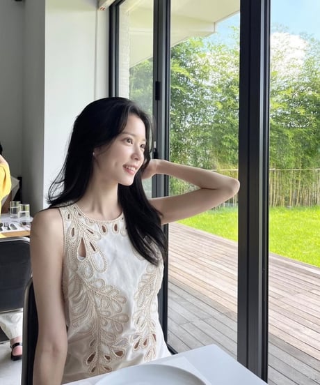 Leaf Embroidery Dress