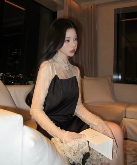 Irregular Lace Switching Dress