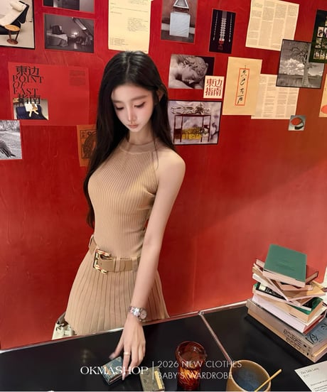 Halter Neck Belt Knit Dress【ベルト付き】
