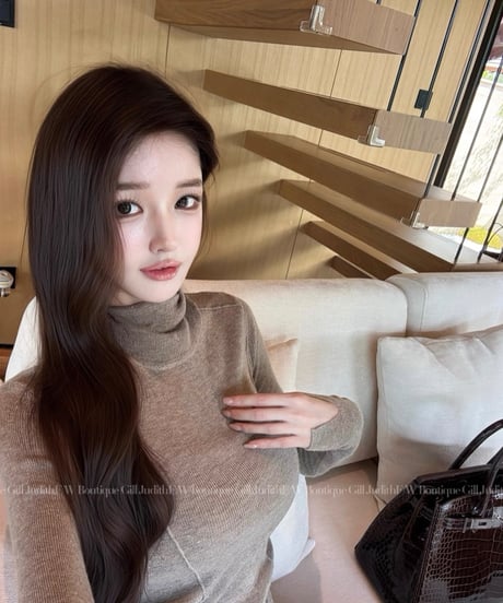 Brown Wool Turtleneck & Wool Herringbone Skirt【※在庫あり5日以内配送】