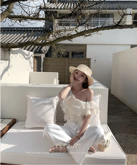 One shoulder Frill Tops