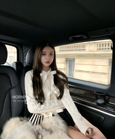 Feminine Lace-up knit Cardigan