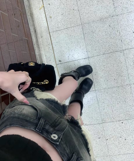 Irregular Wash Denim Shorts