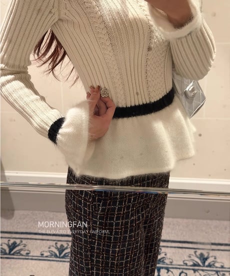 Flare Hem Knit Sweater【White】