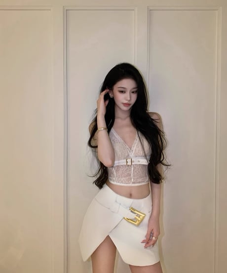 Gold Buckle Leather Skirt【White】