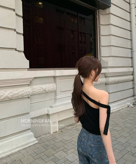Lace-up Knit Tops
