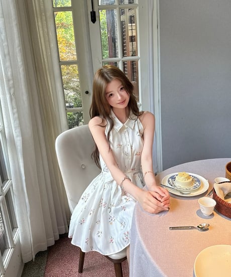 Rose Waist Tie Dress