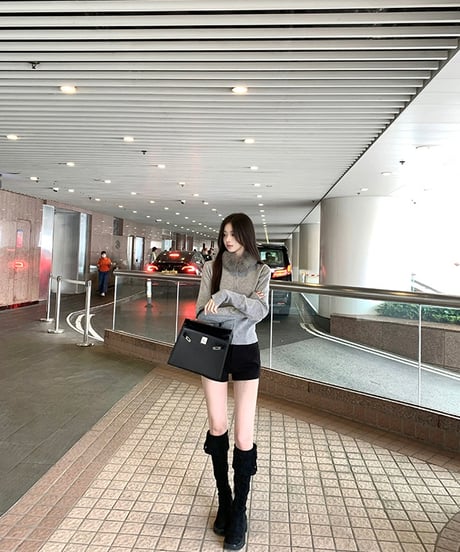 Fox Fur Collar Knit Sweater