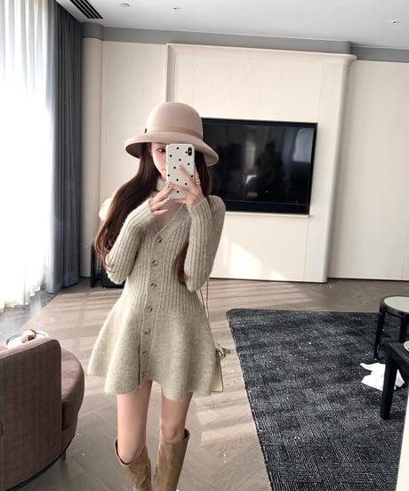 Halter Neck Knit OP